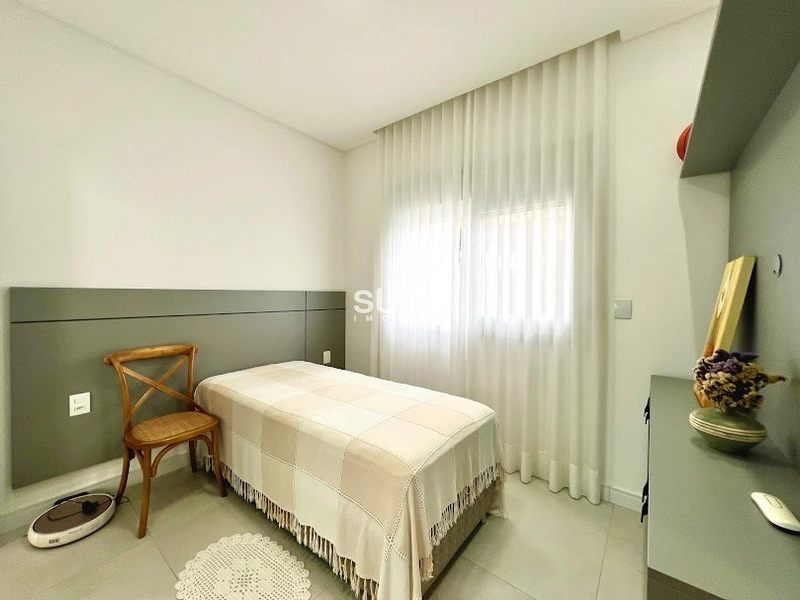 Excelente casa mobiliada e decorada no condomínio Quintas do Lago: 27ª foto da galeria de imagens do imóvel