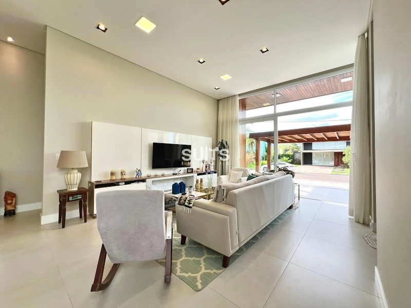 Excelente casa mobiliada e decorada no condomínio Quintas do Lago: 11ª foto da galeria de imagens do imóvel