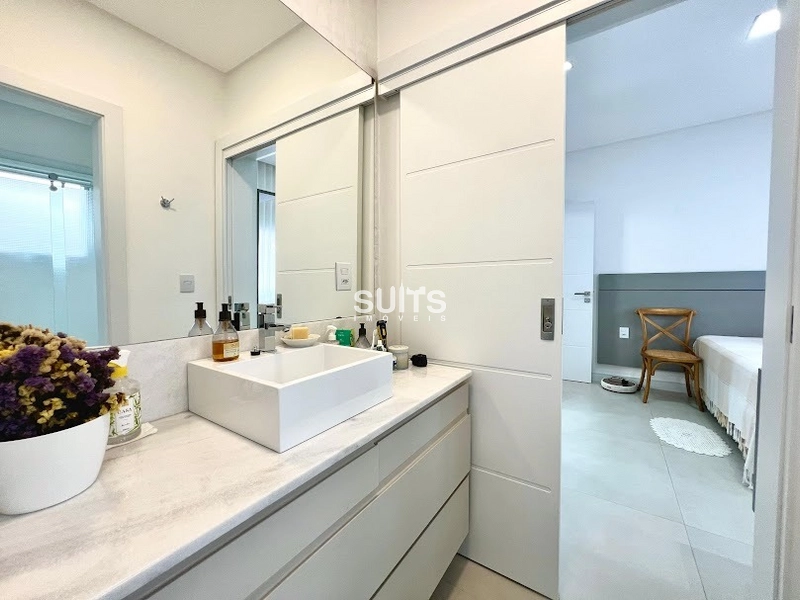 Excelente casa mobiliada e decorada no condomínio Quintas do Lago: 23ª foto da galeria de imagens do imóvel