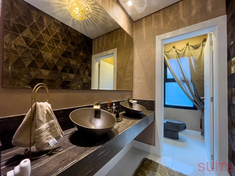 Excelente sobrado beira lago no condomínio Enseada: 8ª foto da galeria de imagens do imóvel