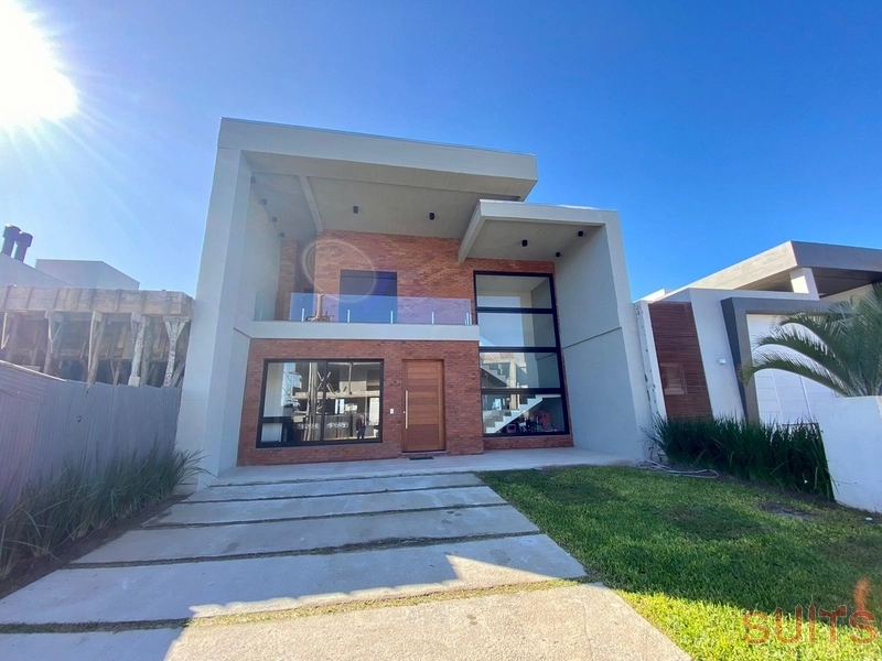 Excelente sobrado no condomínio Blue no centro de Xangri-Lá: 2ª foto da galeria de imagens do imóvel