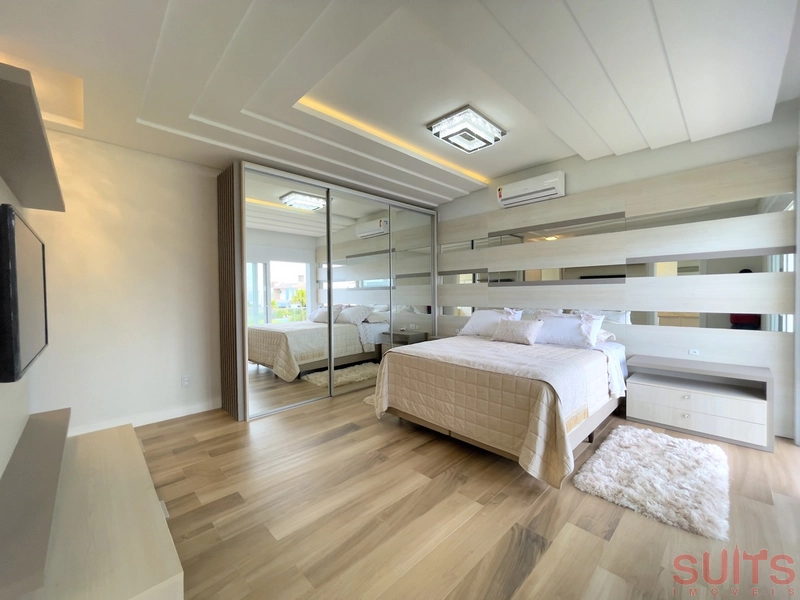 Lindo sobrado beira-lago no Condomínio Enseada: 36ª foto da galeria de imagens do imóvel