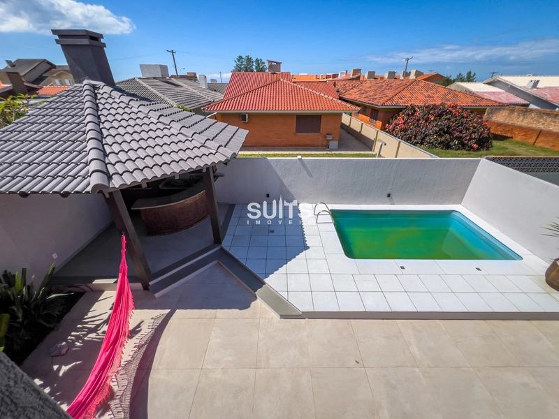 Magnífico sobrado na divisa com Atlântida a 2 quadras do mar: 35ª foto da galeria de imagens do imóvel