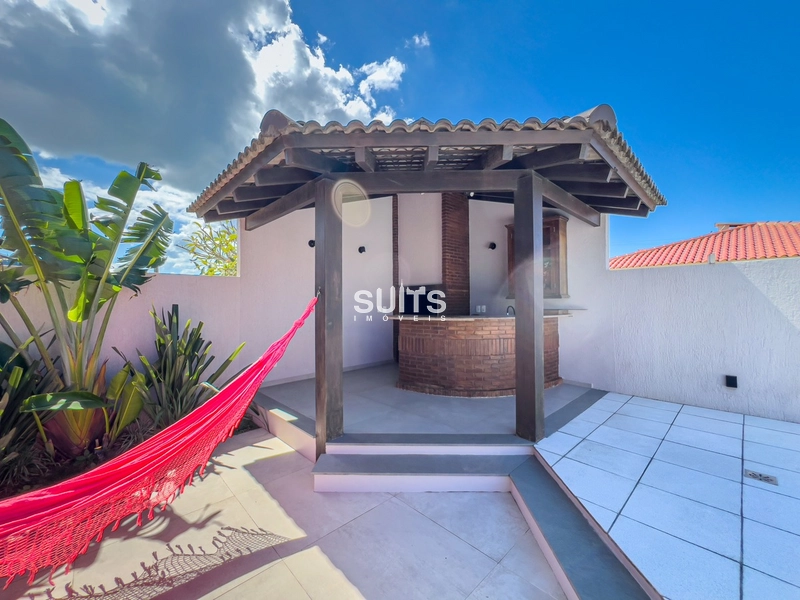 Magnífico sobrado na divisa com Atlântida a 2 quadras do mar: 31ª foto da galeria de imagens do imóvel