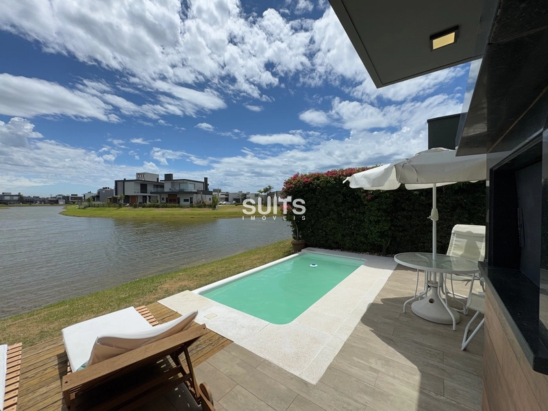 Linda casa no condomínio Riviera: 27ª foto da galeria de imagens do imóvel