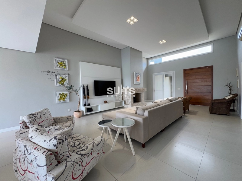 Linda casa no condomínio Riviera: 9ª foto da galeria de imagens do imóvel