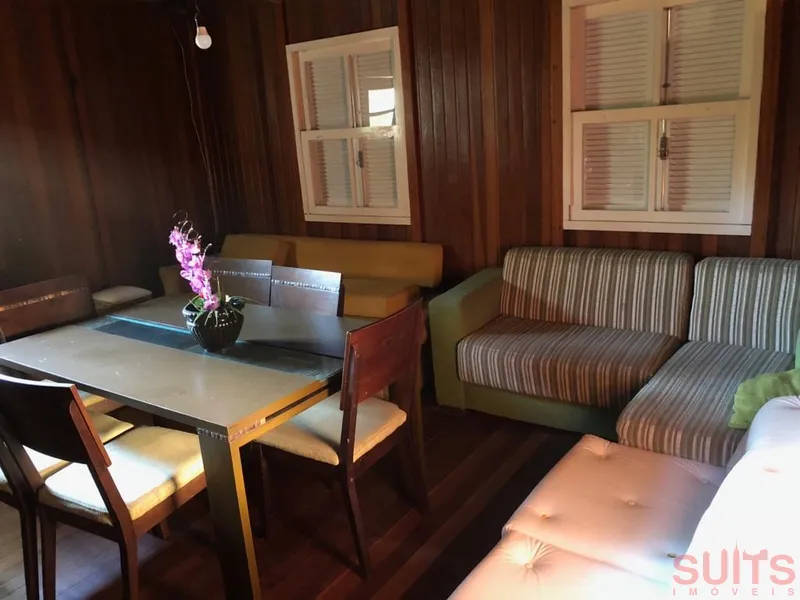 Ótima Casa no Centro de Xangri-Lá: 2ª foto da galeria de imagens do imóvel