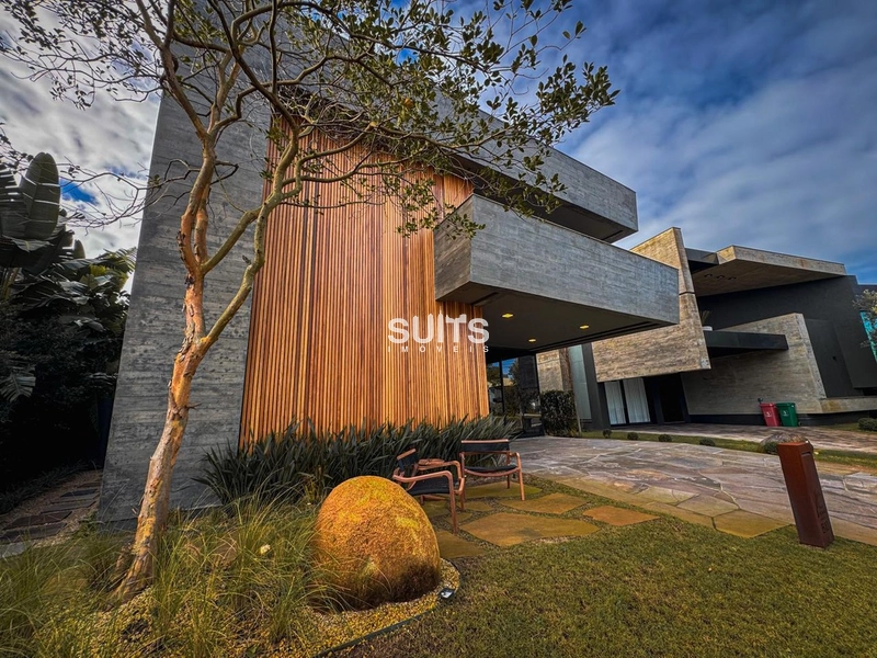 Excelente casa beira lago no condomínio Enseada: 4ª foto da galeria de imagens do imóvel