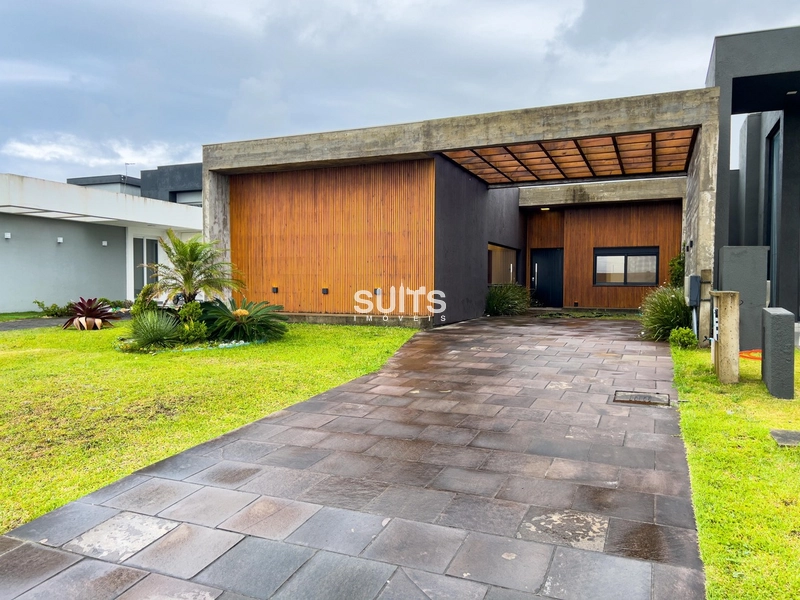 Excelente Casa no Condomínio Riviera: 2ª foto da galeria de imagens do imóvel