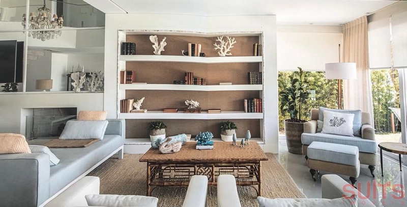 Belíssimo sobrado beira lago à venda no condomínio Enseada: 86ª foto da galeria de imagens do imóvel