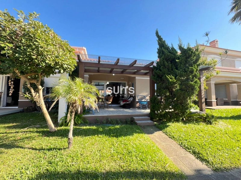 Excelente casa térrea no condomínio beira-mar Villas Resort