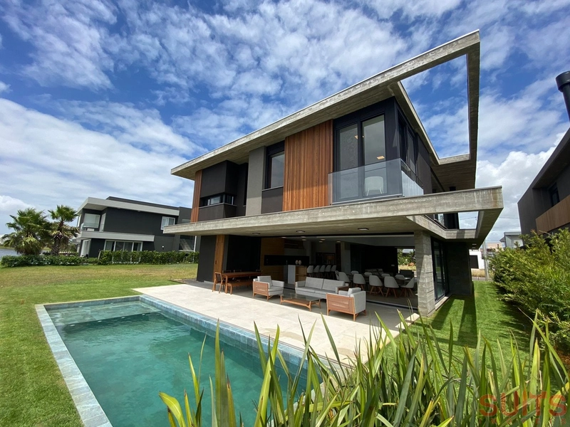 Magnífico sobrado beira lago no condomínio Enseada: 11ª foto da galeria de imagens do imóvel