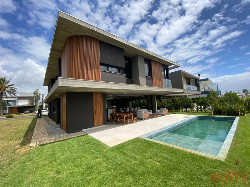 Magnífico sobrado beira lago no condomínio Enseada: 12ª foto da galeria de imagens do imóvel