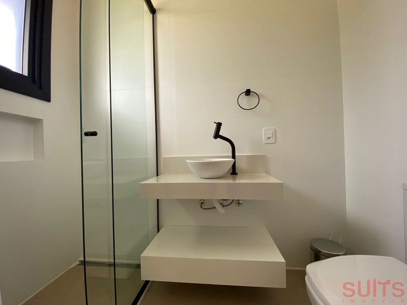 Magnífico sobrado beira lago no condomínio Enseada: 17ª foto da galeria de imagens do imóvel