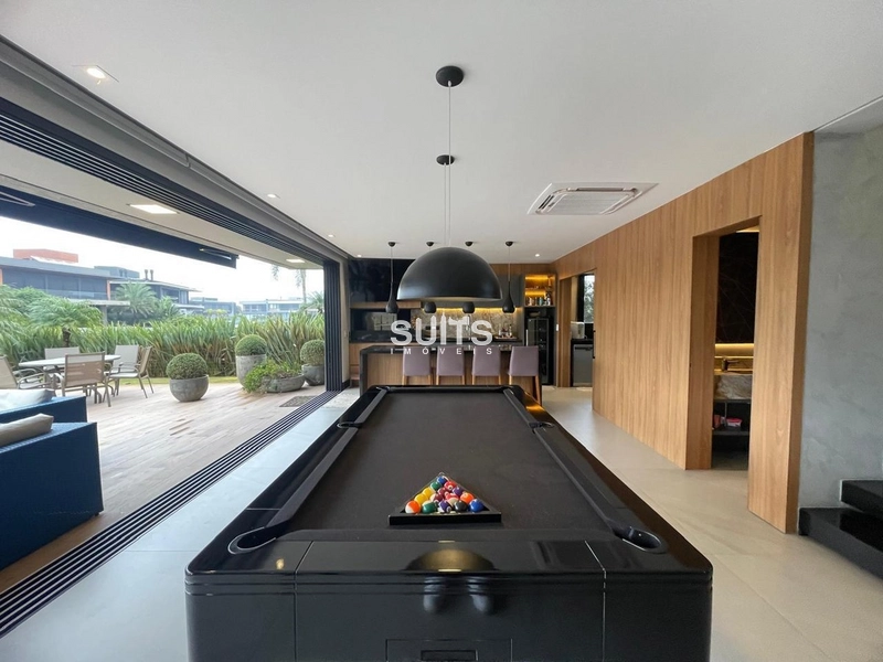 Lindíssimo sobrado beira lago à venda no condomínio Sense: 17ª foto da galeria de imagens do imóvel