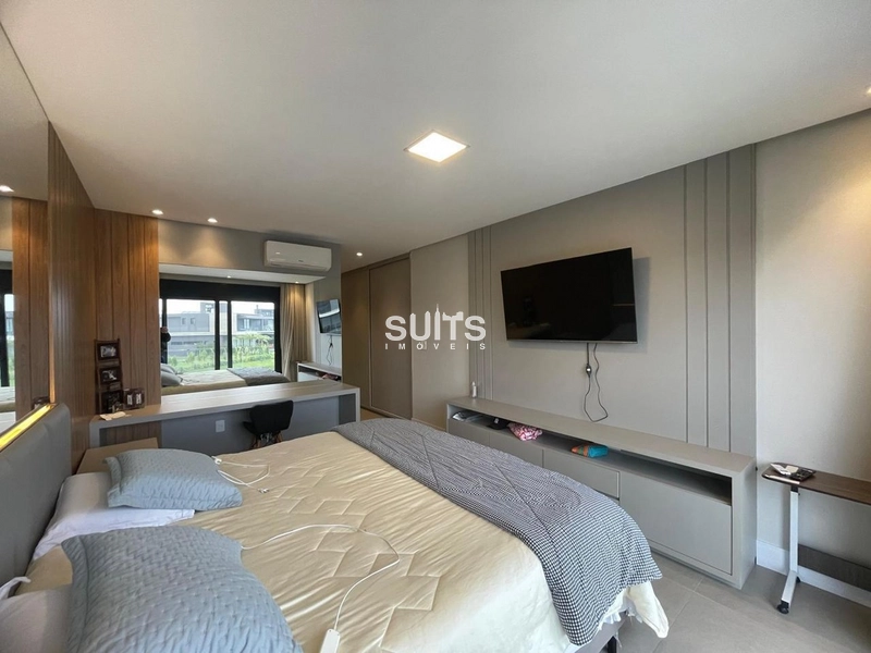 Lindíssimo sobrado beira lago à venda no condomínio Sense: 51ª foto da galeria de imagens do imóvel