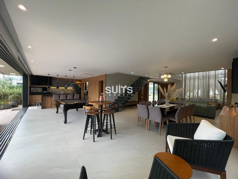 Lindíssimo sobrado beira lago à venda no condomínio Sense: 7ª foto da galeria de imagens do imóvel