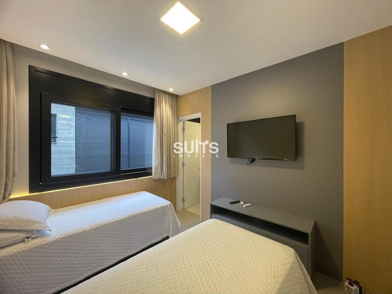 Lindíssimo sobrado beira lago à venda no condomínio Sense: 48ª foto da galeria de imagens do imóvel