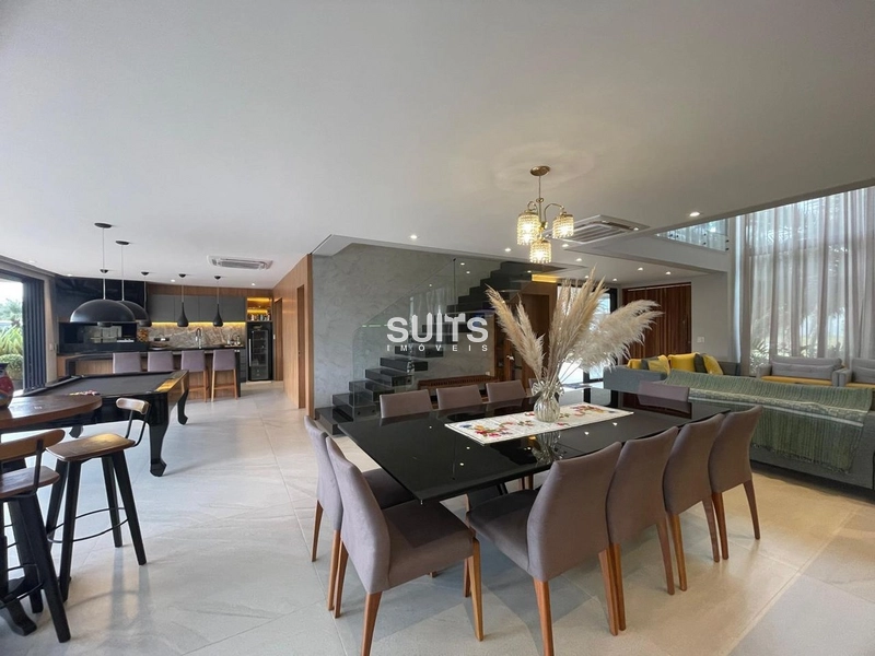 Lindíssimo sobrado beira lago à venda no condomínio Sense: 8ª foto da galeria de imagens do imóvel