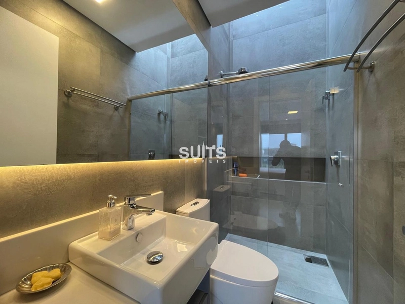 Lindíssimo sobrado beira lago à venda no condomínio Sense: 50ª foto da galeria de imagens do imóvel