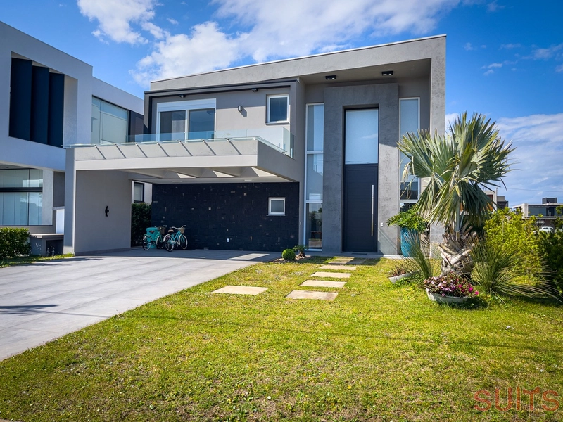 Excelente sobrado à venda no condomínio Sense: 2ª foto da galeria de imagens do imóvel