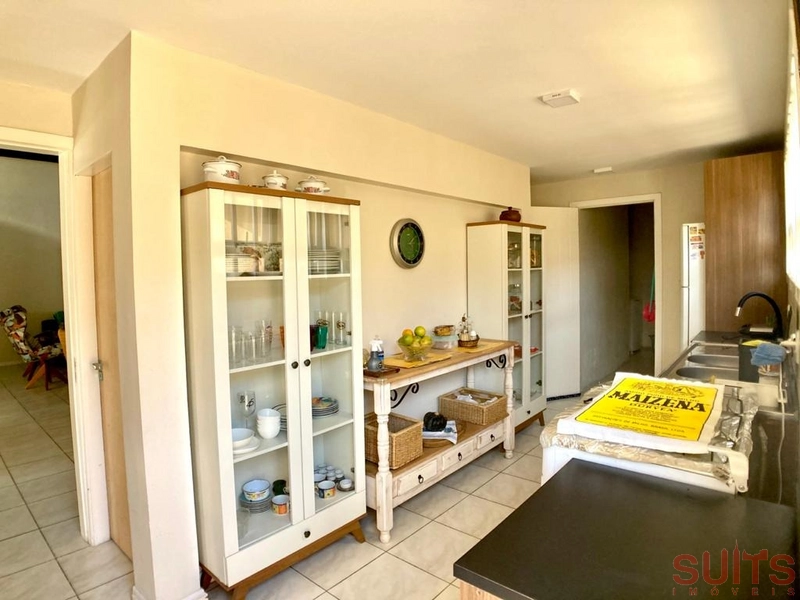 Casa no centro de Atlântida: 12ª foto da galeria de imagens do imóvel