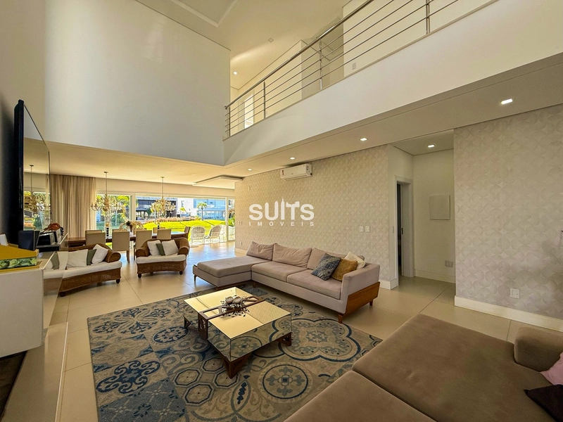 Magnífico sobrado beira lago no condomínio Villaggio: 5ª foto da galeria de imagens do imóvel