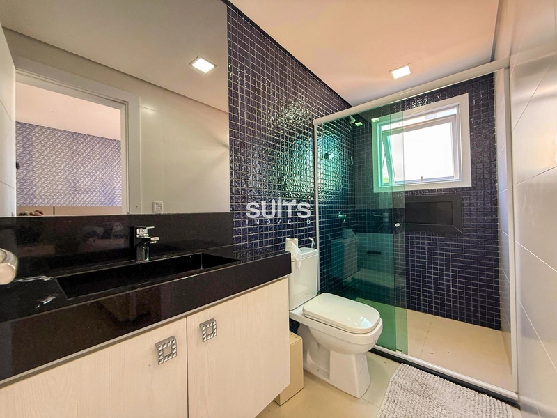 Magnífico sobrado beira lago no condomínio Villaggio: 26ª foto da galeria de imagens do imóvel