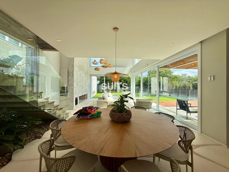 Linda casa com projeto exclusivo no condominio Ilhas Park em Atlantida: 14ª foto da galeria de imagens do imóvel