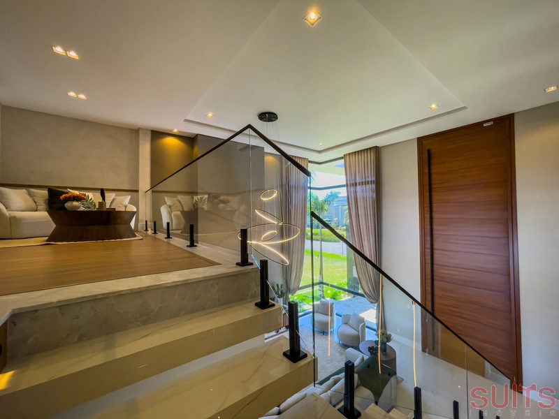 Mansão belíssima nas margens do lago no condomínio Enseada: 49ª foto da galeria de imagens do imóvel