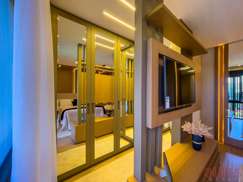 Mansão belíssima nas margens do lago no condomínio Enseada: 58ª foto da galeria de imagens do imóvel