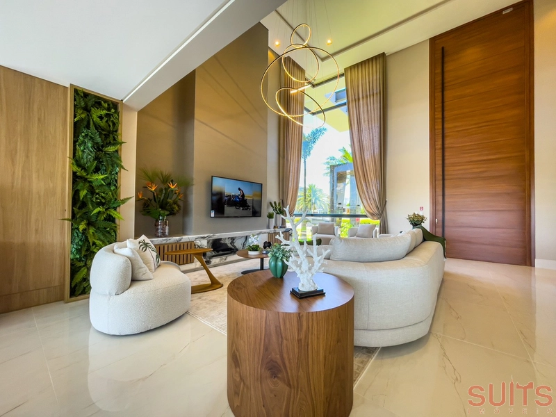 Mansão belíssima nas margens do lago no condomínio Enseada: 11ª foto da galeria de imagens do imóvel