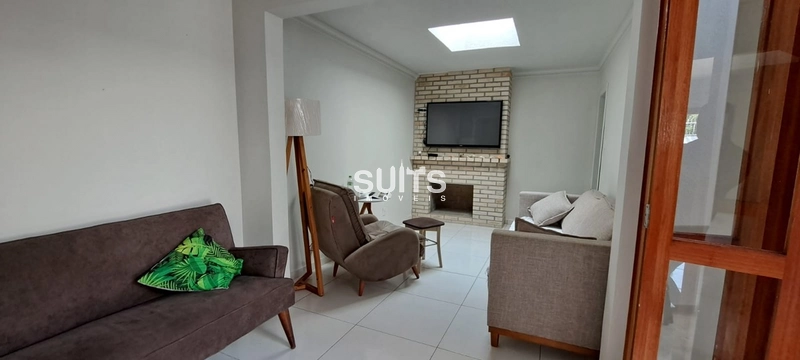 Casa à venda em ótima localização no centro de Xangri-Lá: 7ª foto da galeria de imagens do imóvel