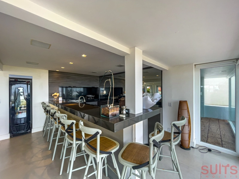 Magnifica mansão à beira mar na praia de Atlântida: 48ª foto da galeria de imagens do imóvel