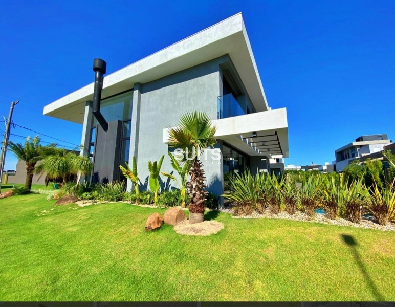 Belo sobrado de esquina no condomínio Blue em Xangri-Lá: 4ª foto da galeria de imagens do imóvel