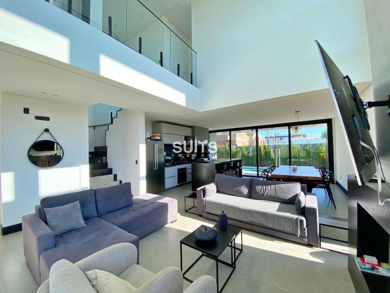 Belo sobrado de esquina no condomínio Blue em Xangri-Lá: 7ª foto da galeria de imagens do imóvel