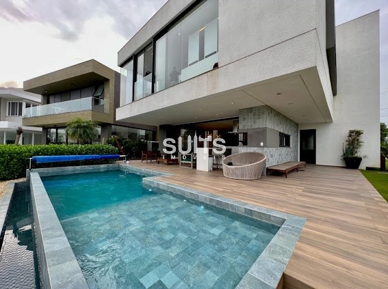 Incrível sobrado beira lago no condomínio Enseada: 6ª foto da galeria de imagens do imóvel