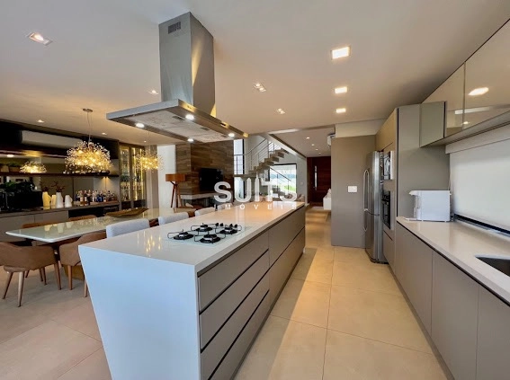 Incrível sobrado beira lago no condomínio Enseada: 5ª foto da galeria de imagens do imóvel