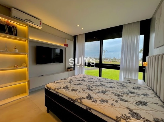 Incrível sobrado beira lago no condomínio Enseada: 21ª foto da galeria de imagens do imóvel