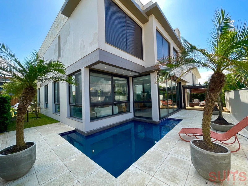 Sobrado finamente mobiliado e decorado no Condomínio Playa Vista: 3ª foto da galeria de imagens do imóvel