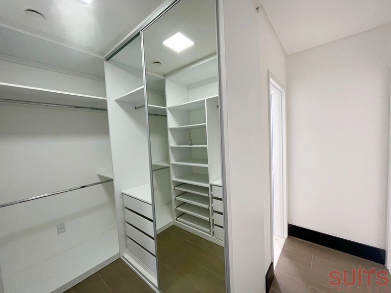 Sobrado finamente mobiliado e decorado no Condomínio Playa Vista: 28ª foto da galeria de imagens do imóvel