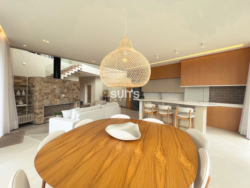 Incrível sobrado novo no condomínio Sunset: 8ª foto da galeria de imagens do imóvel