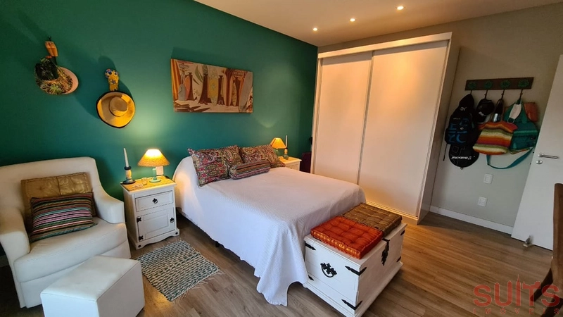 Lindíssima mansão próxima ao clube non condomínio Malibu: 17ª foto da galeria de imagens do imóvel