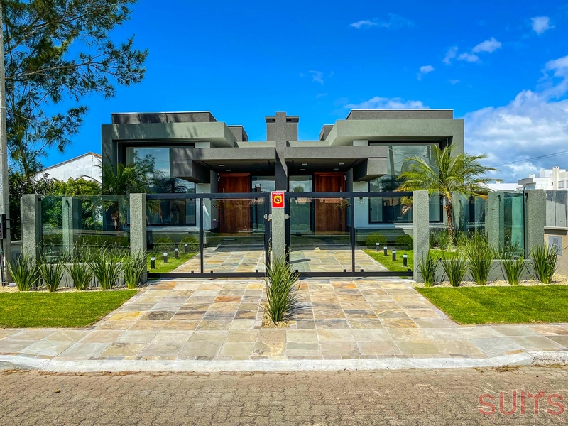 Linda casa geminada à venda na praia de Noiva do Mar em Xangri-Lá: 2ª foto da galeria de imagens do imóvel