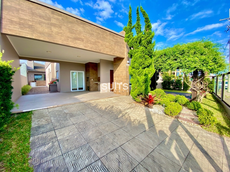 Excelente casa à venda no centro de Xangri-lá: 3ª foto da galeria de imagens do imóvel