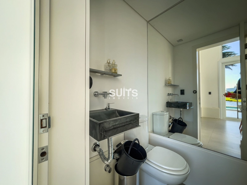 Mansão com 03 terrenos no condomínio Enseada: 8ª foto da galeria de imagens do imóvel