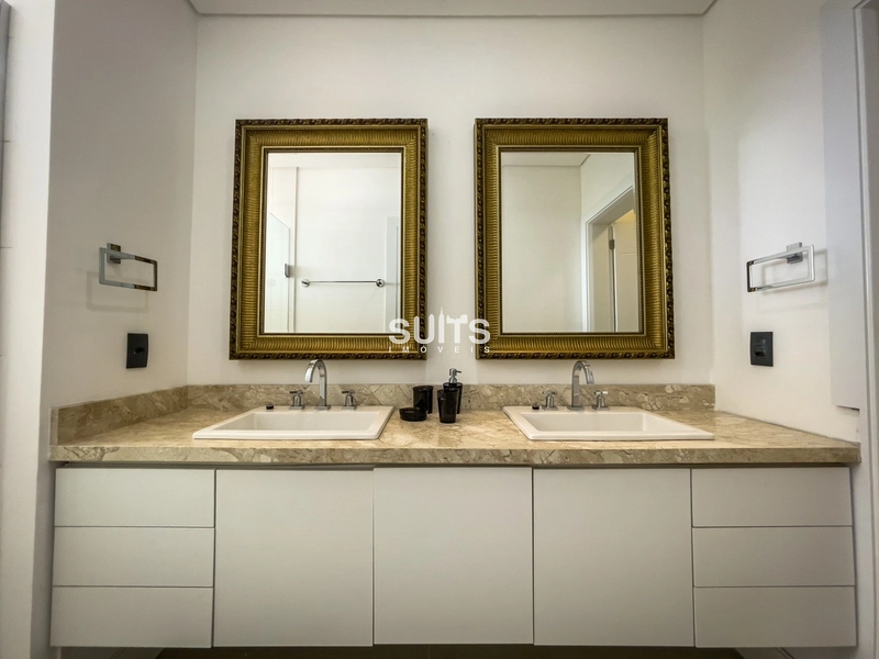 Mansão com 03 terrenos no condomínio Enseada: 71ª foto da galeria de imagens do imóvel
