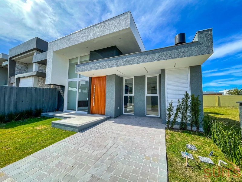 Casa com projeto arrojado no Condomínio Blue em Xangri-Lá: 2ª foto da galeria de imagens do imóvel