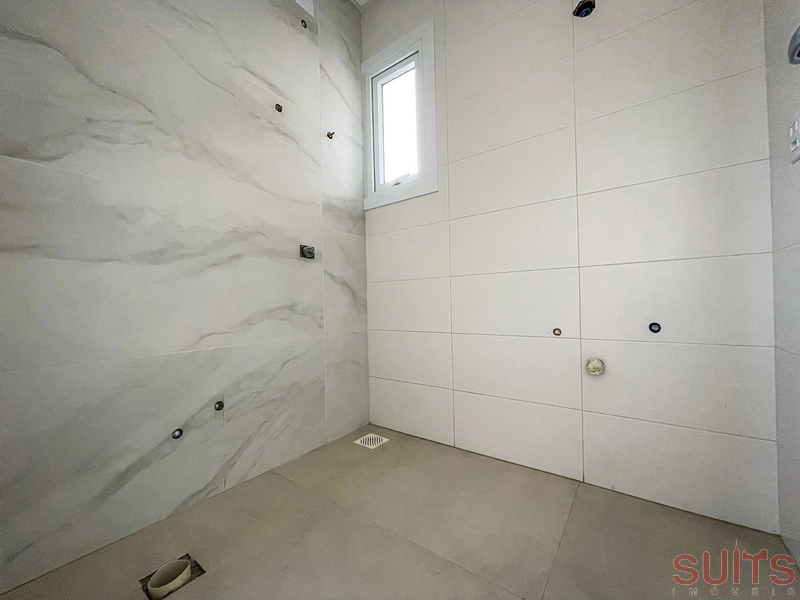 Casa com projeto arrojado no Condomínio Blue em Xangri-Lá: 9ª foto da galeria de imagens do imóvel