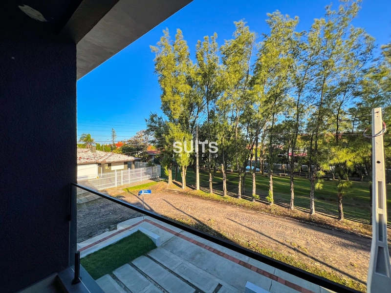 Excelente sobrado à venda no centro da praia de Xangri-Lá: 15ª foto da galeria de imagens do imóvel